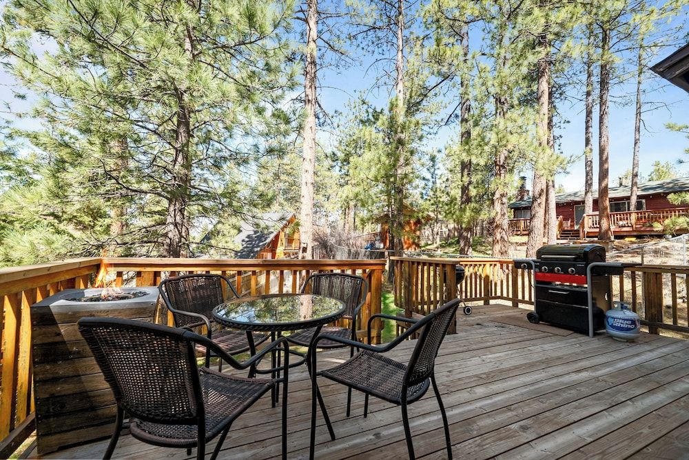 Teacher’s Dream Close to Zoo and Golf Course in Big Bear Lake, United States