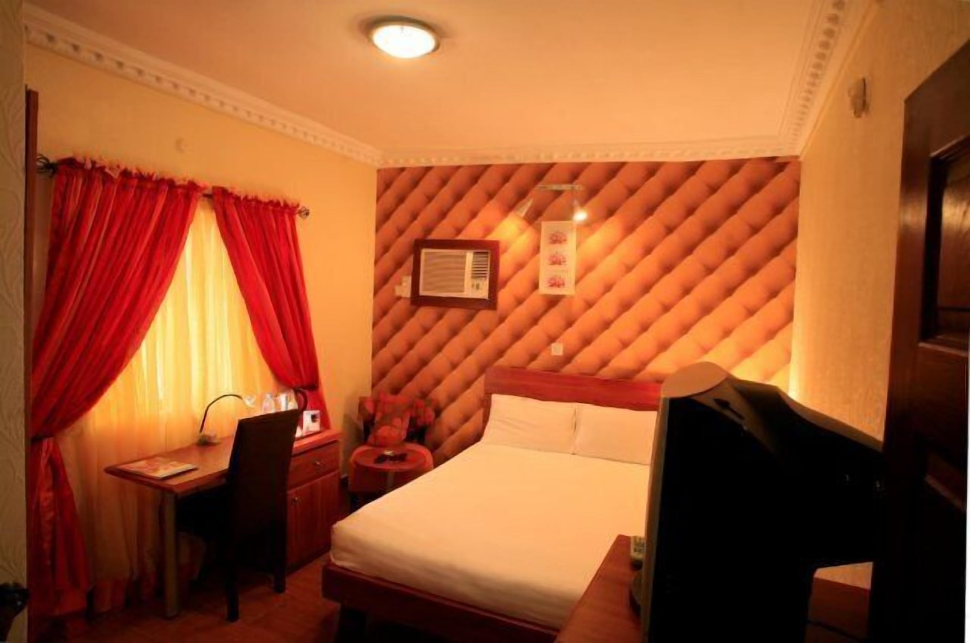 Vines Hotel - carbon neutral hotel in Abuja