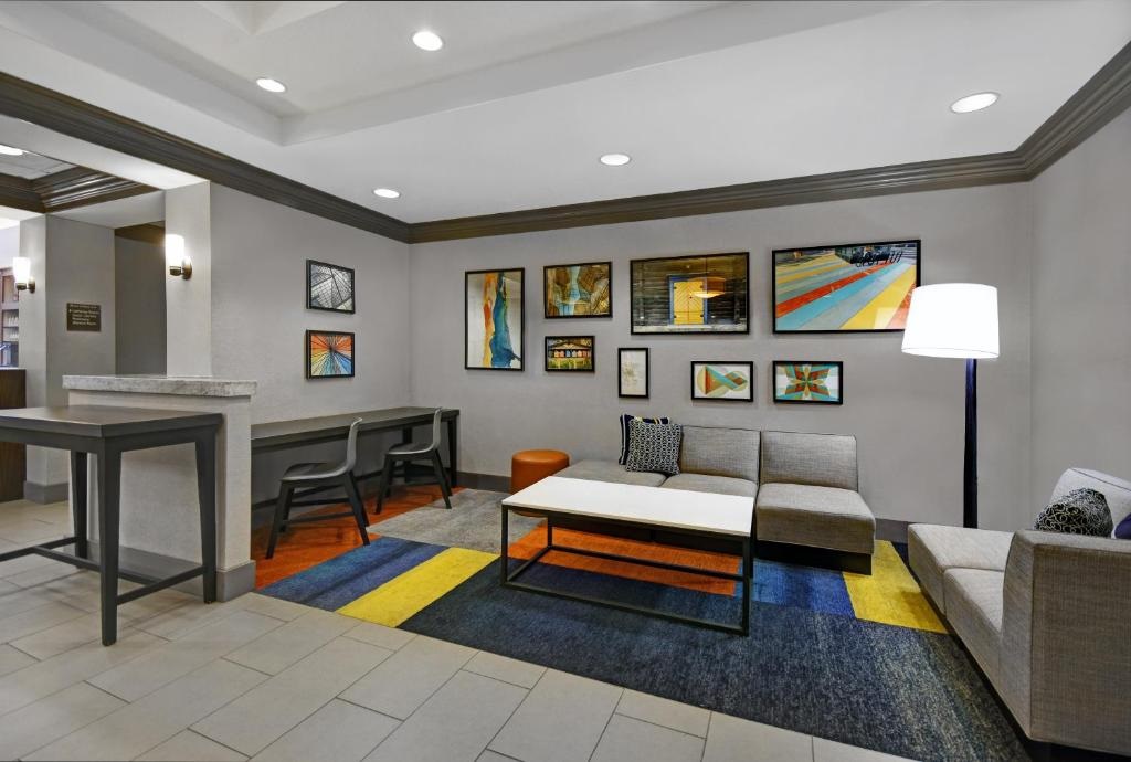Hyatt House Bridgewater - photo 18