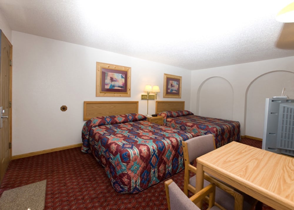 North Country Inn & Suites - photo 5