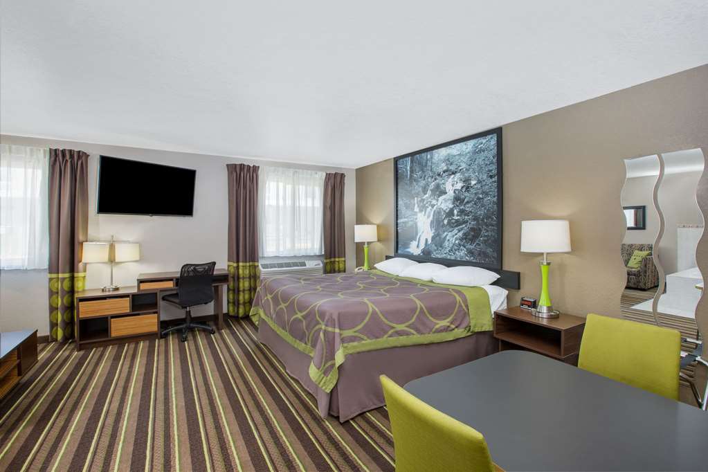 Super 8 by Wyndham Brookings - photo 14