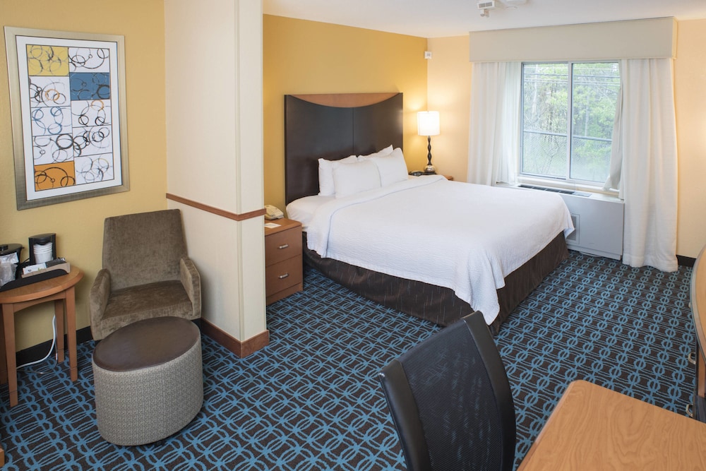Fairfield Inn by Marriott White River Junction - photo 6