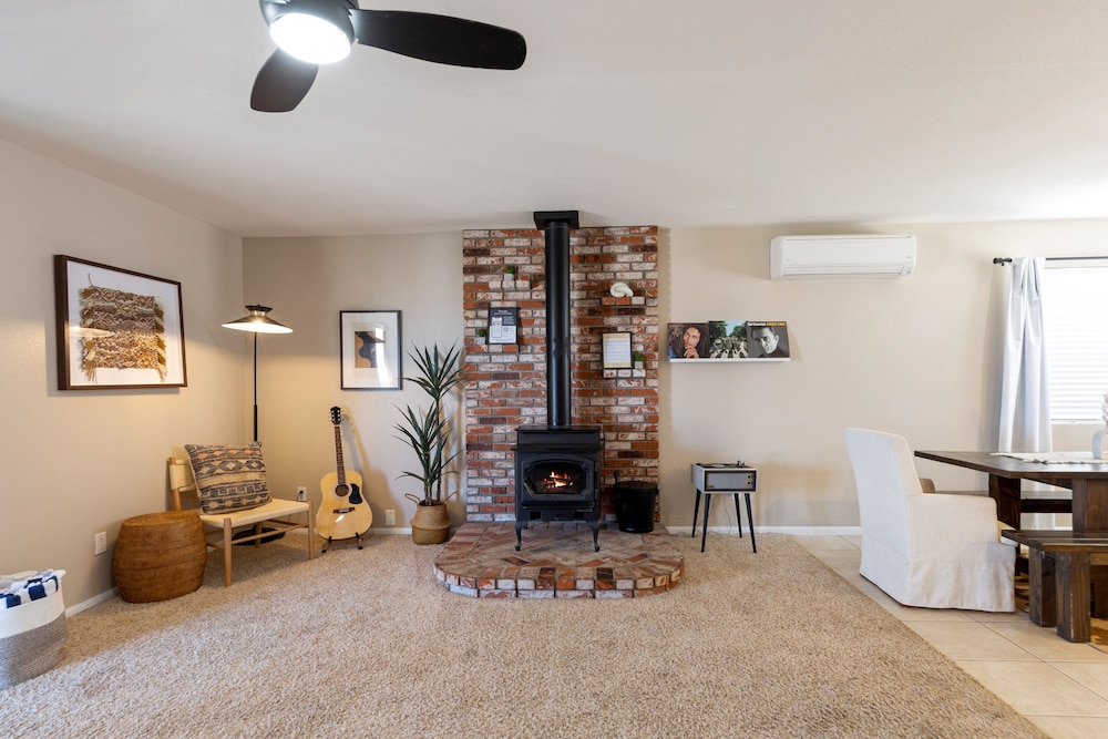 Indian Cove Paradise in Twentynine Palms, United States