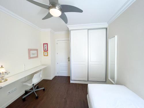 Apartment 150 m from El Palo beach Malaga — 4-Star Luxury Hotel in Malaga, Spain