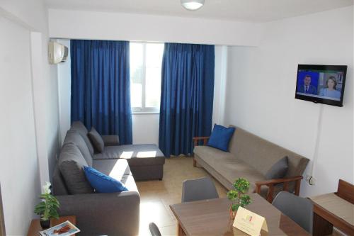 Maria Zintili Apartments