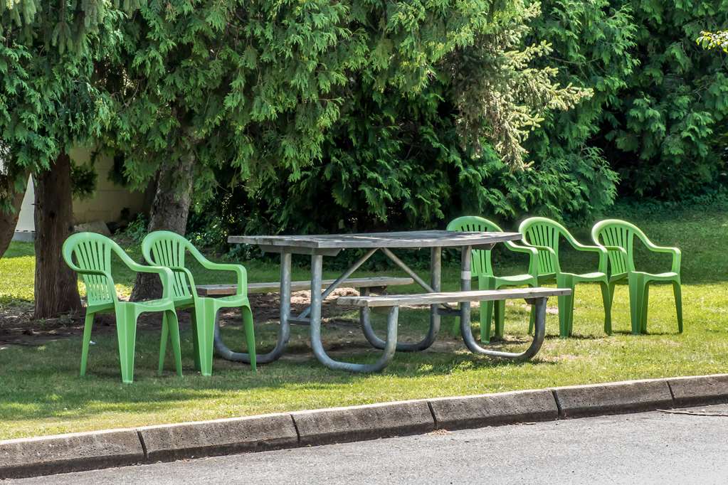 Quality Inn Bedford - photo 42