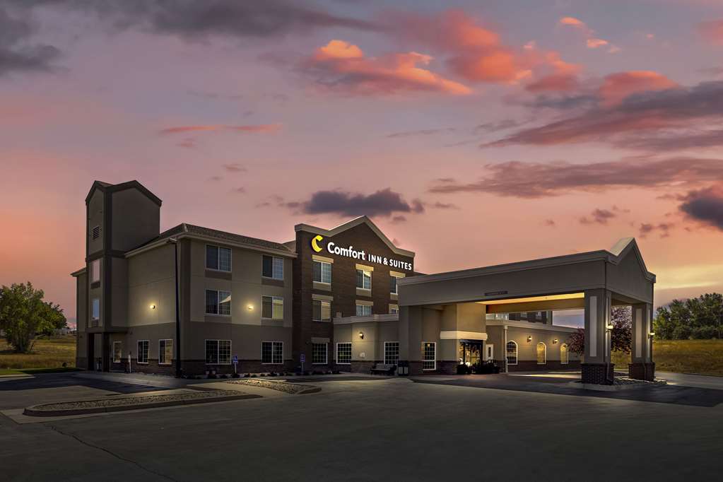 Comfort Inn & Suites Gillette near Campbell Medical Center - photo 4