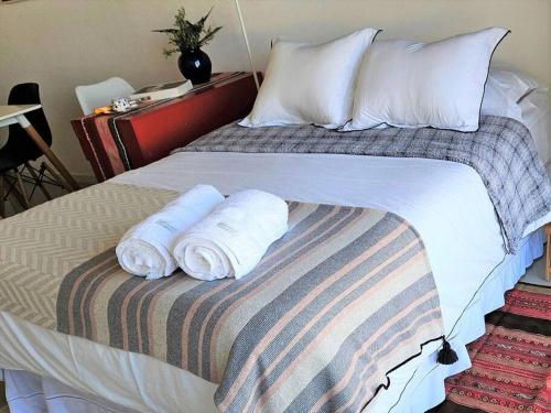 Fantastic spot: Studio w parking 2 blocks to World Trade Center 3 to beach — 4-Star Luxury Hotel in Montevideo, Uruguay