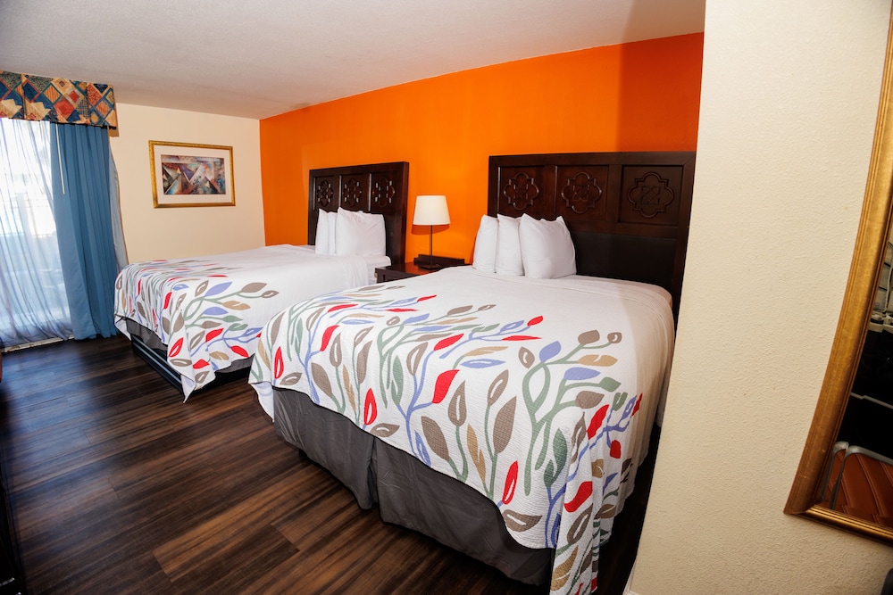 Garnet Inn & Suites Orlando - photo 16