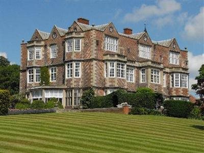 Goldsborough Hall in Knaresborough, United Kingdom
