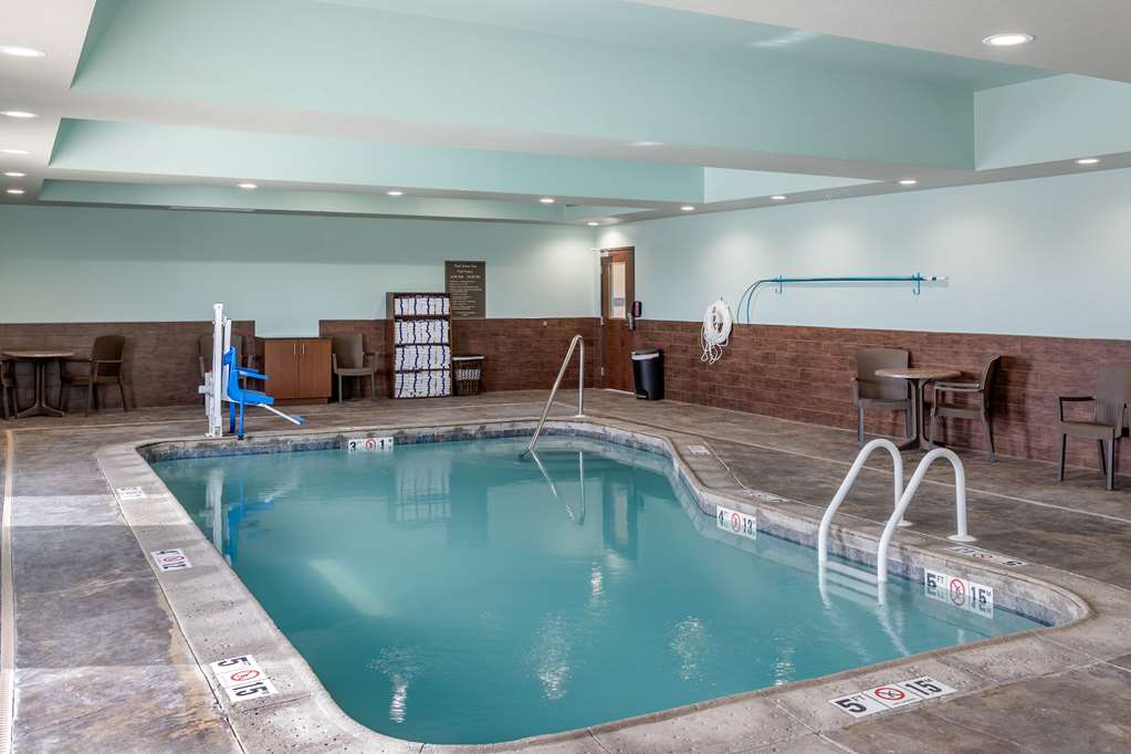 Comfort Inn & Suites Augusta - photo 26