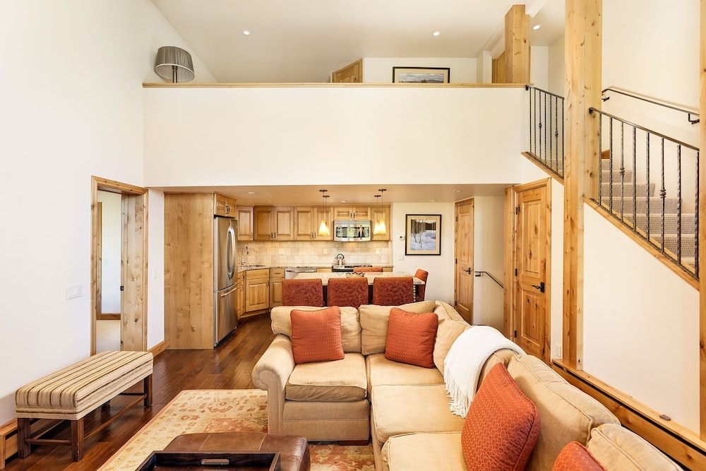 The St. Regis Aspen Resort - photo 38