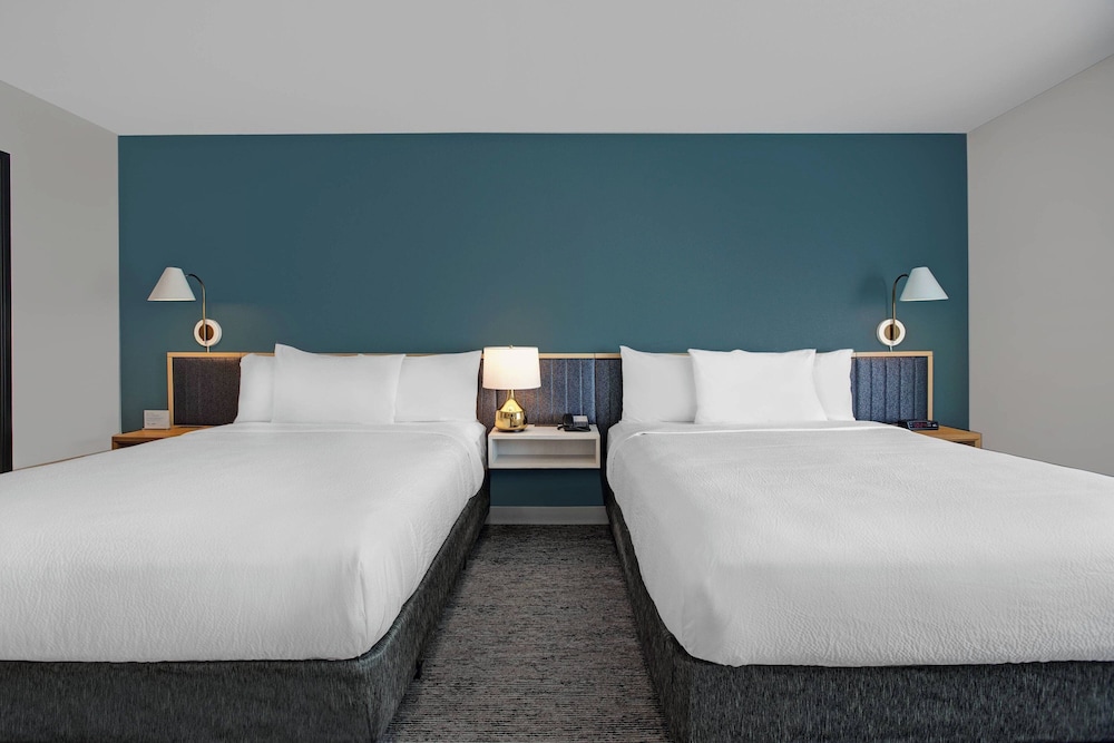 TownePlace Suites by Marriott Phoenix Glendale Sports & Entertainment District - photo 14