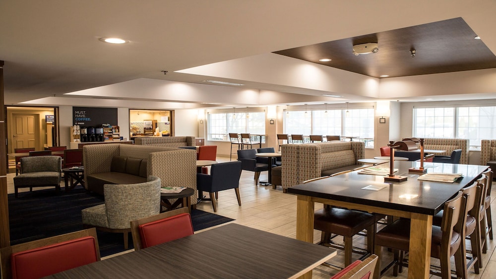 Holiday Inn Express Columbus Dublin by IHG - photo 56