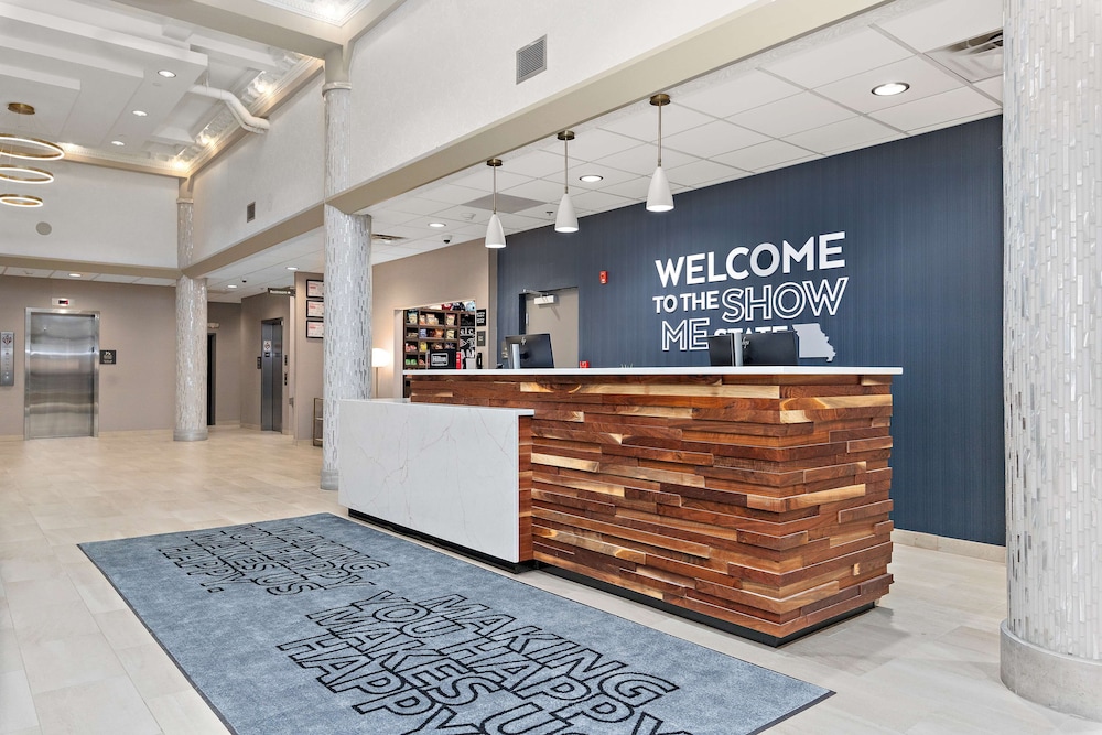 Hampton Inn Kansas City Downtown Financial District - photo 6