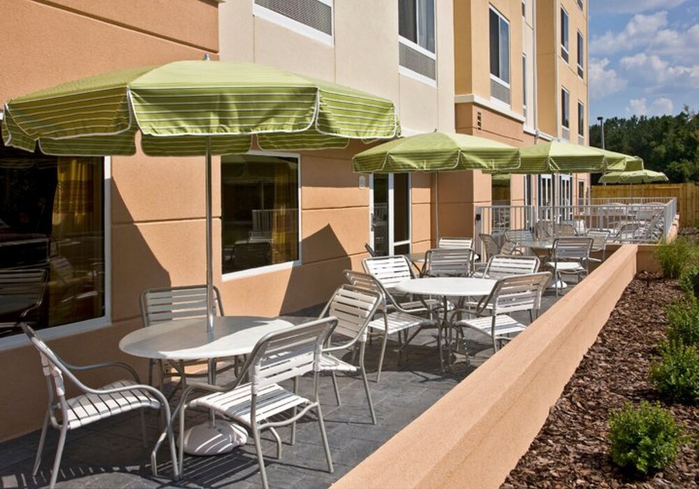 Fairfield Inn & Suites Jacksonville West Chaffee Point - photo 38