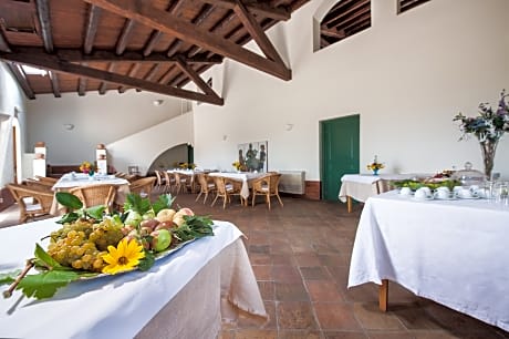 Masseria San Giovanni Sgadari — hotel in Petralia Soprana