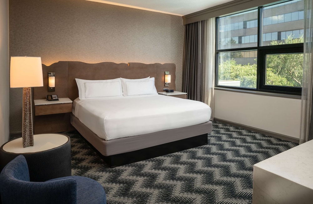 Hilton Houston North - photo 11