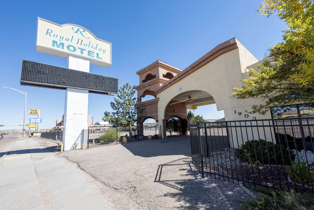 Royal Holiday Motel