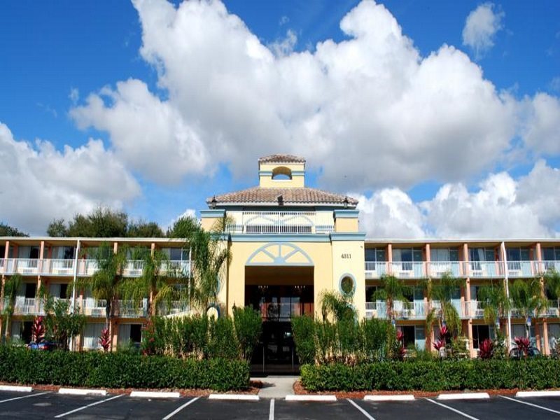 Howard Johnson Inn Tropical Palms Kissimmee - featured photo