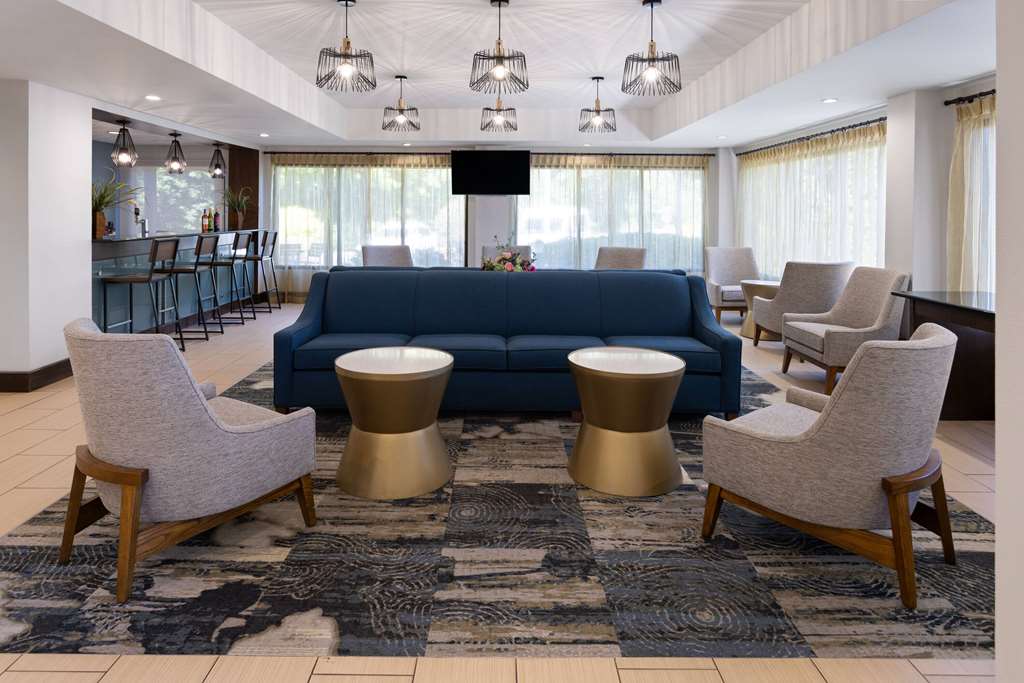 La Quinta Inn & Suites by Wyndham LaGrange I 85 - photo 34