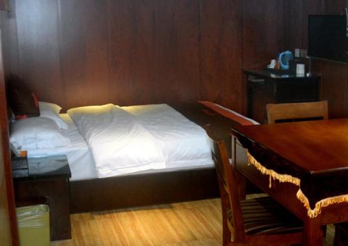 Jun Hotel Guizhou Guiyang Yunyan District Bageyan Road — hotel in Guiyang