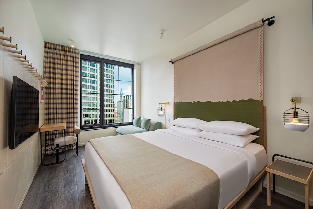 Moxy NYC Chelsea - photo 26