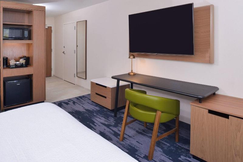 Fairfield Inn & Suites by Marriott Columbus Grove City - photo 60