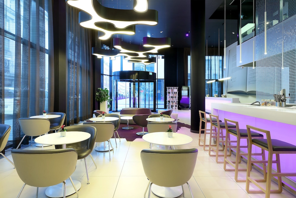 מזון ומשקאות