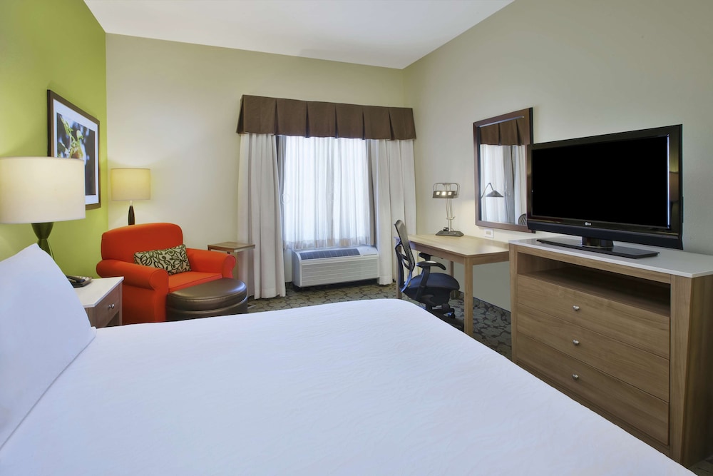 Hilton Garden Inn Wichita - photo 8