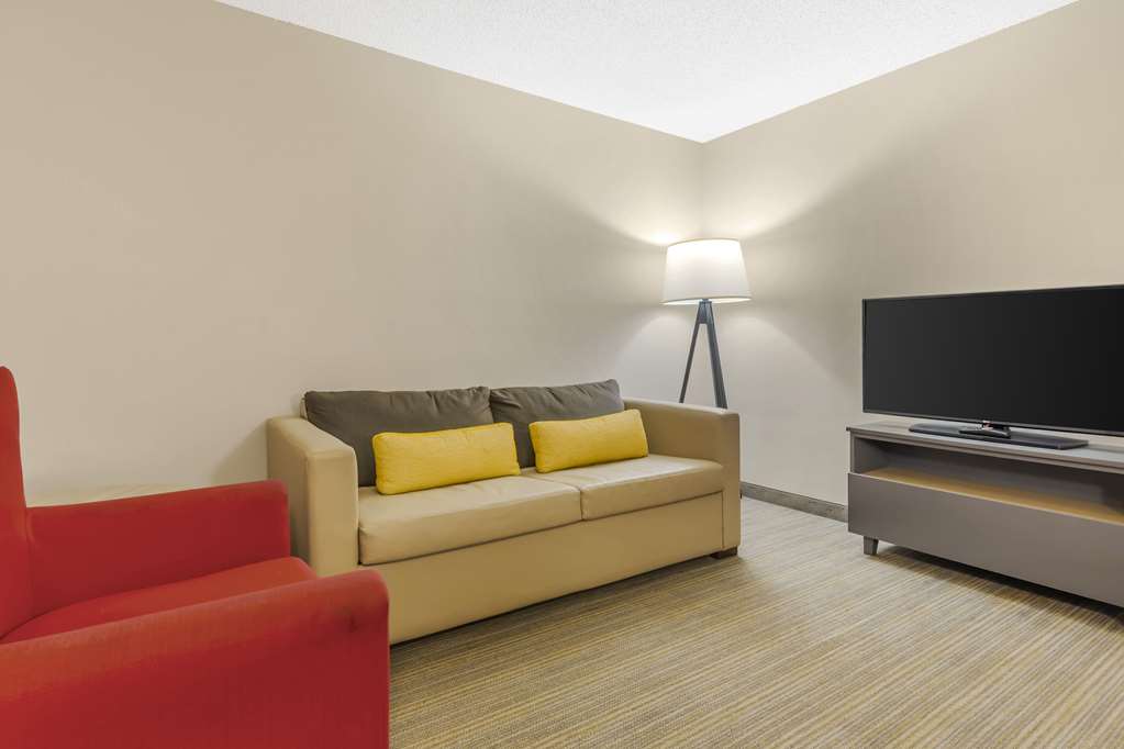 Country Inn & Suites by Radisson Newport News South VA - photo 19