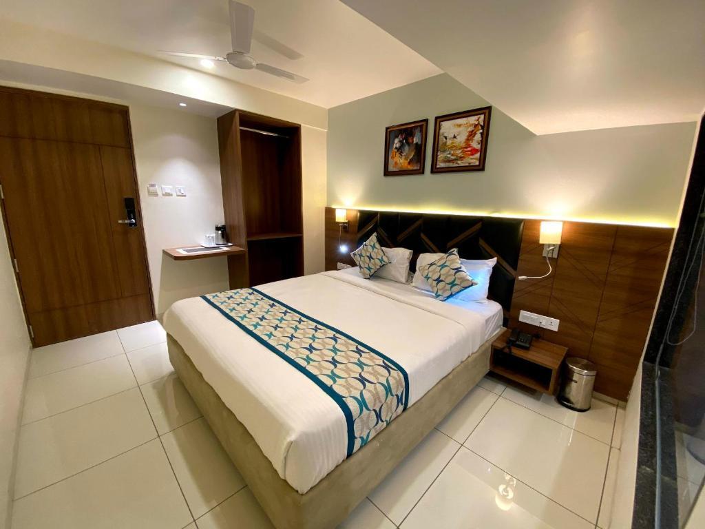 Hotel Unique By Apex — Vadodara — photo 4