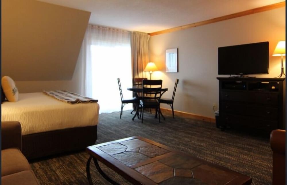 Schweitzer Mountain Resort Selkirk Lodge - photo 9