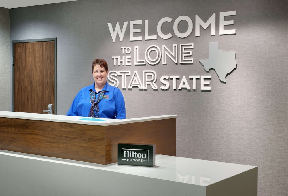 Hampton Inn & Suites Rockport Fulton - photo 7