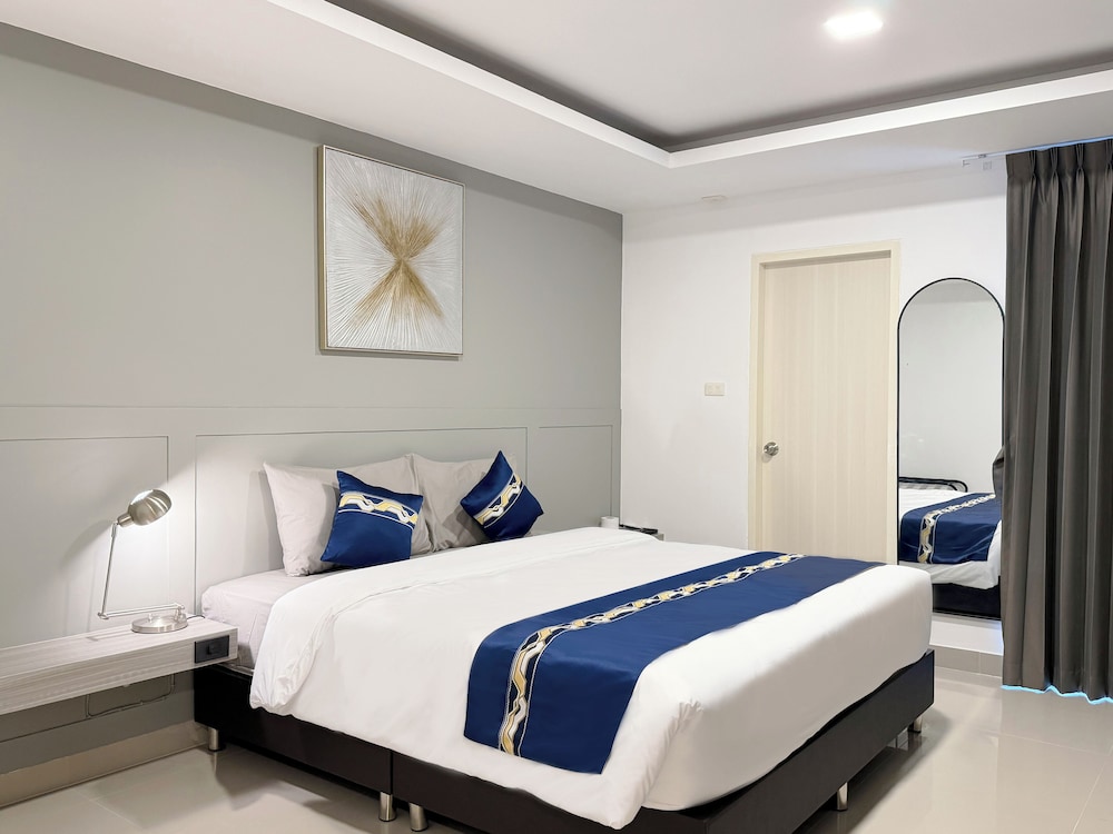 UTD Apartments Sukhumvit Hotel & Residence