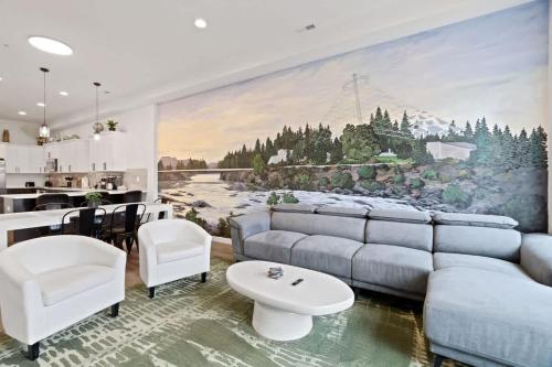 Stunning 3 Bed Retreat in the Heart of Downtown — 4-Star Luxury Hotel in Spokane, United States