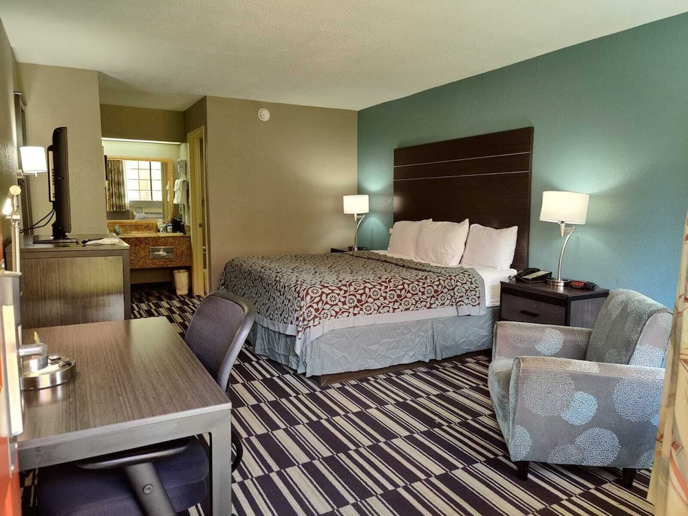 Days Inn by Wyndham Southaven MS - photo 5