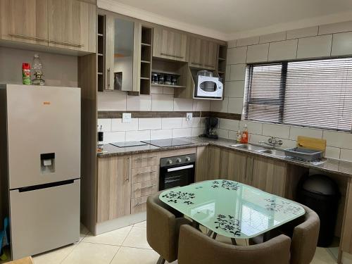 Cozy Inn — 4-Star Luxury Hotel in Maseru, Lesotho
