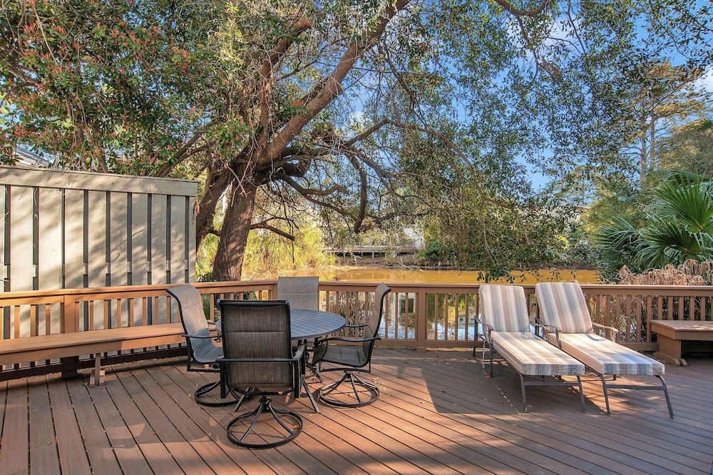 6 Windjammer Court at the Sea Pines Resort - photo 33