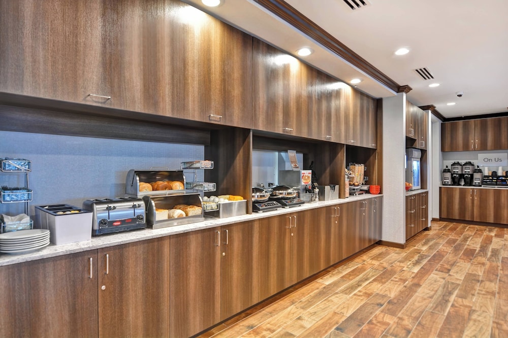 TownePlace Suites by Marriott Bridgewater Branchburg - photo 27