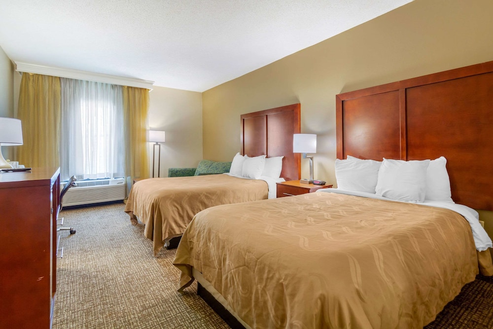 Quality Inn & Suites Olde Town - photo 14