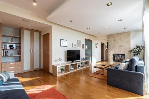 AirHome The Admiral House — 4-Star Luxury Hotel in Tallinn, Estonia
