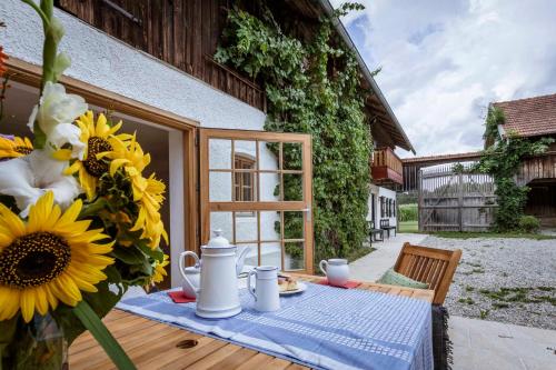 Landhaus Holzen — 4-Star Luxury Hotel in Pfarrkirchen, Germany