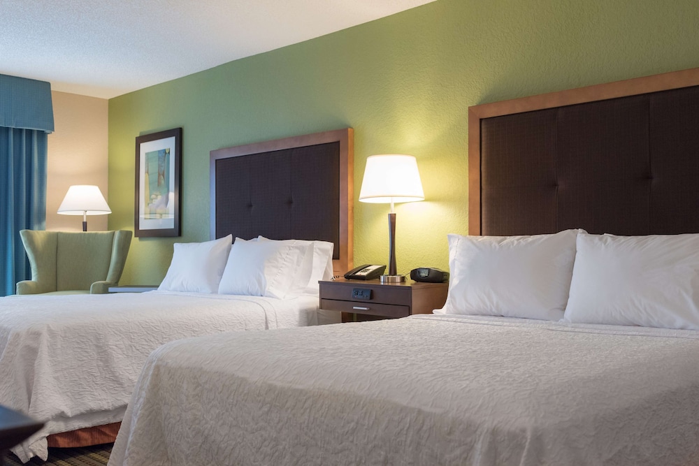 Hampton Inn Brooksville Dade - photo 36