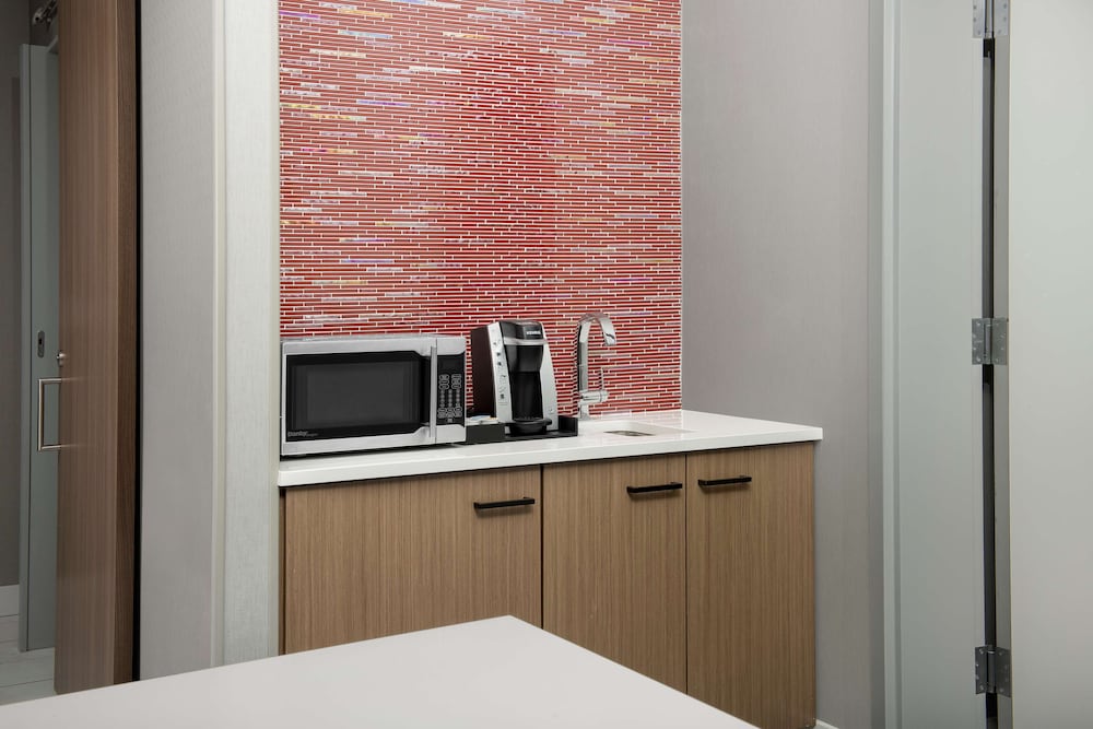 Hilton Garden Inn San Jose Airport - photo 20