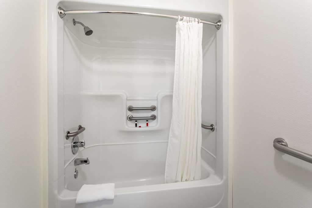 Inn at Lander Travelodge by Wyndham - photo 15