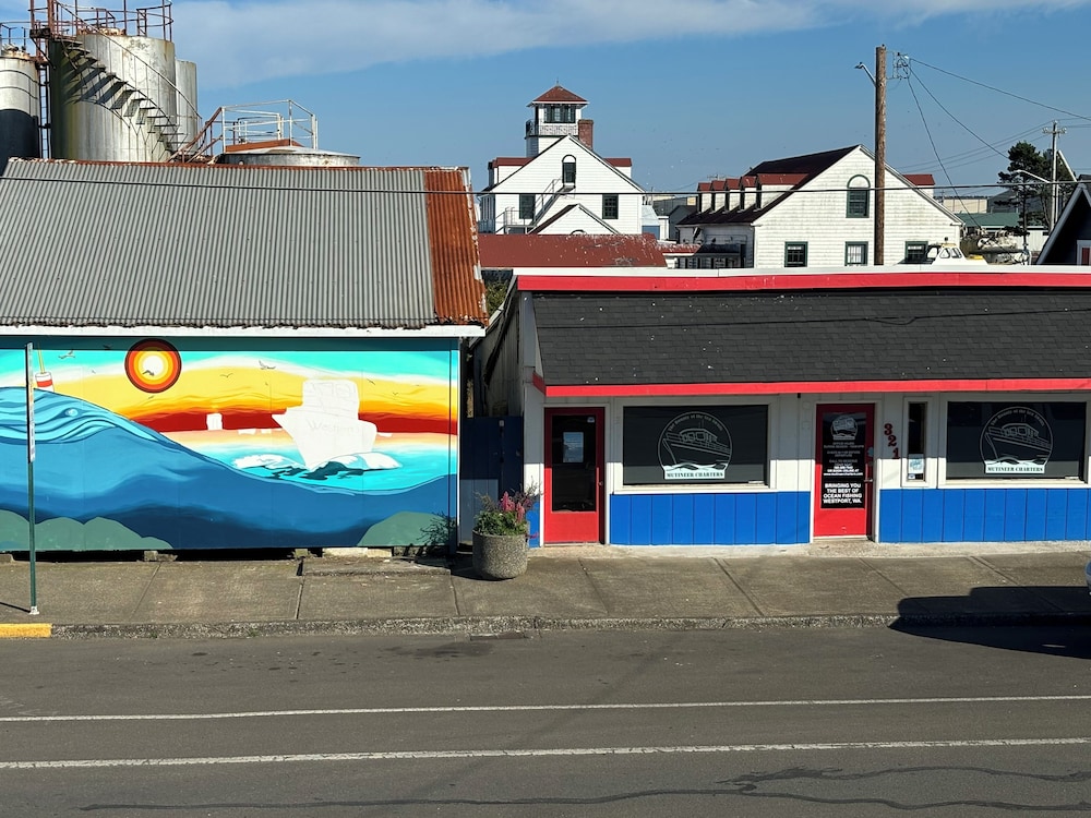 Dock Street Inn - photo 75