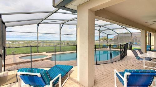 Sunset Getaway Highland View Private Pool SPA And Movie Room - photo 16