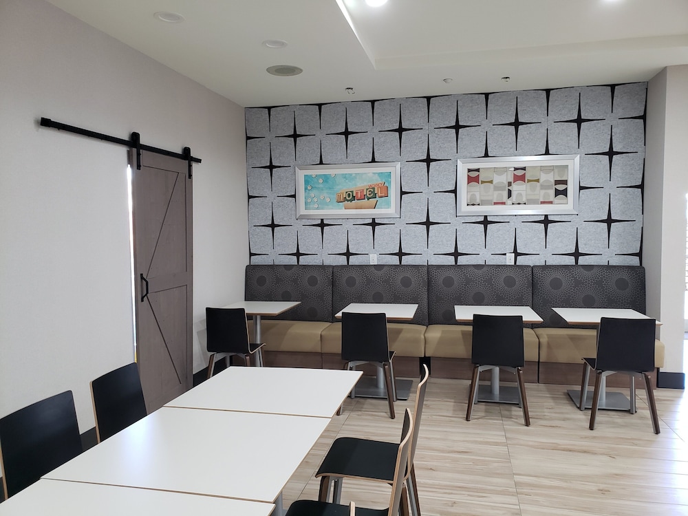 Holiday Inn Southaven Central Memphis by IHG - photo 59