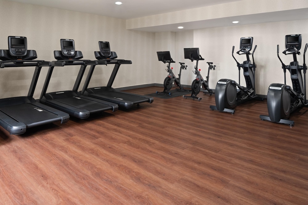 Hampton Inn Chambersburg - photo 26